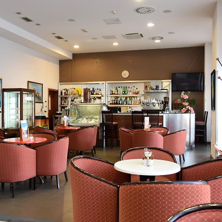 Hotel Park Lovran Luaran gambar