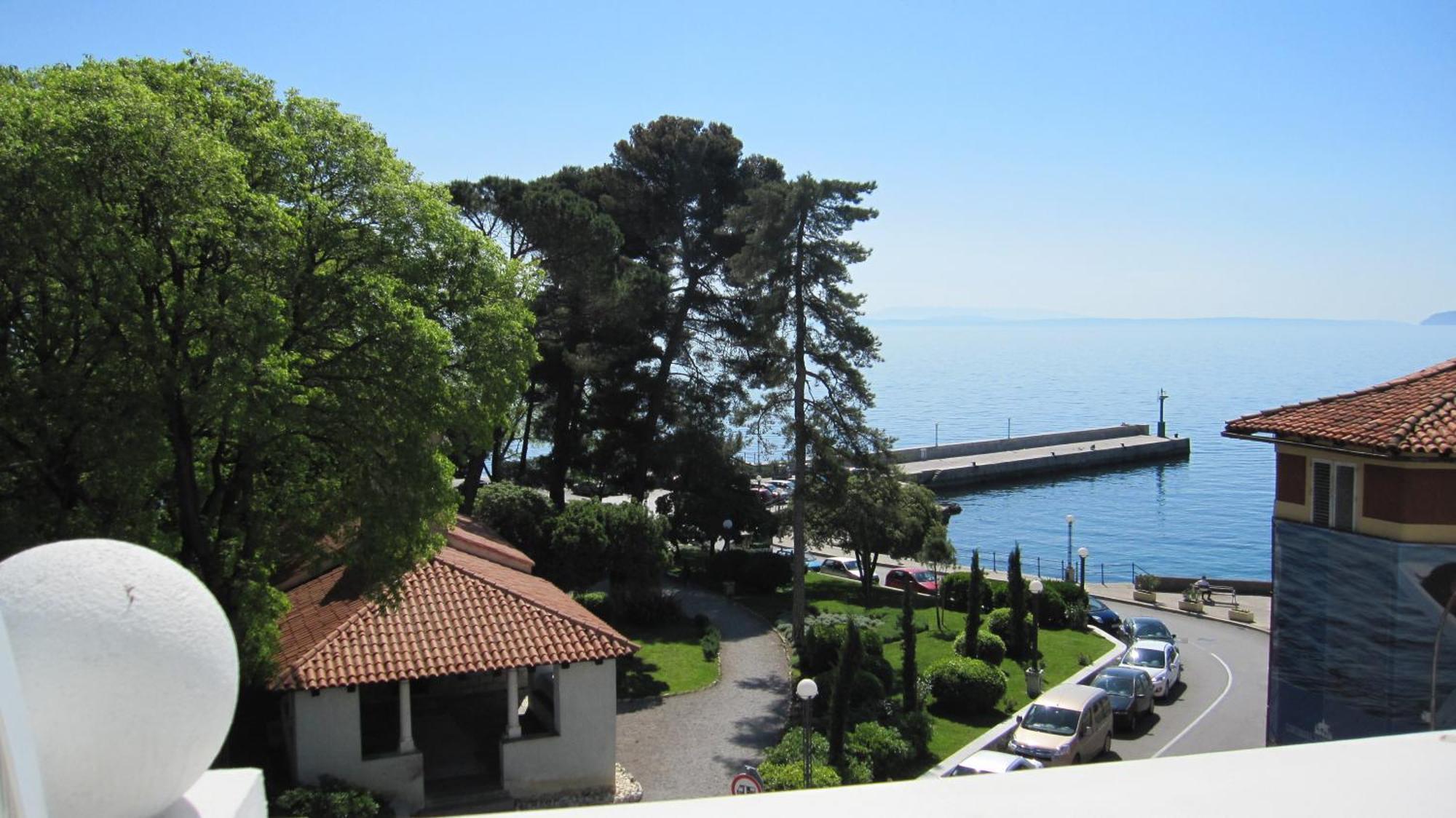 Hotel Park Lovran Luaran gambar